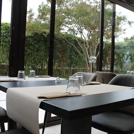 Penzion Bistro By Sigor Peschiera Borromeo